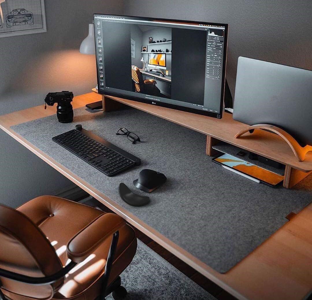 Ergonomic Mouse Pad - ElectronicxPowerBlackRight hand